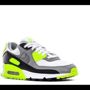 NWOT** Nike Air Max Lime Green